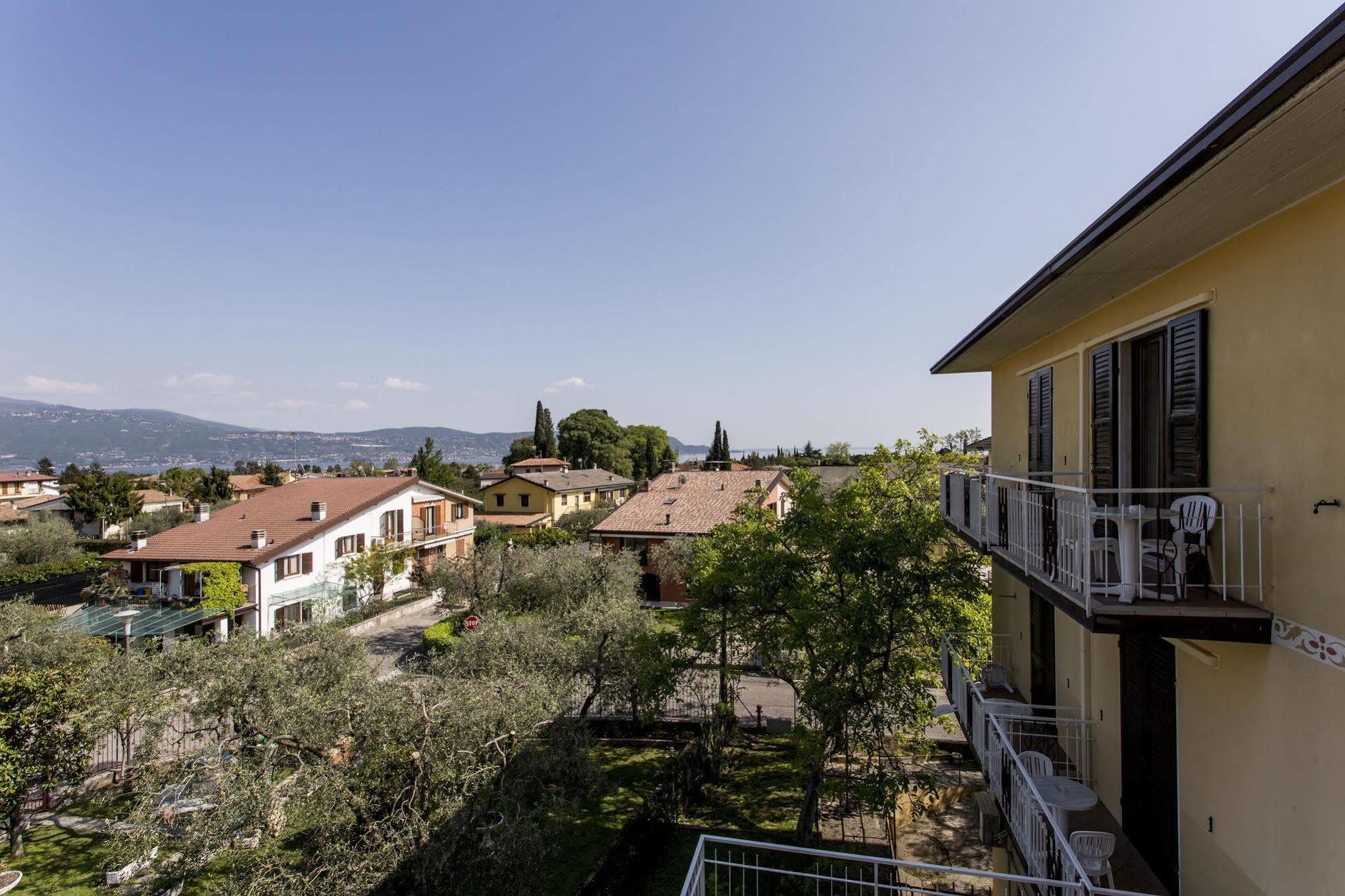 Hotel Sorriso Toscolano Maderno Exterior foto